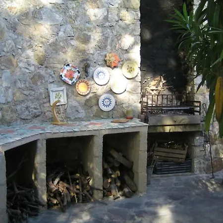 Gualdo Piscina Vista Mare Capoliveri
