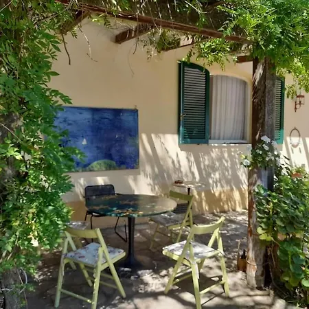Gualdo Piscina Vista Mare * Capoliveri (Isola d'Elba)